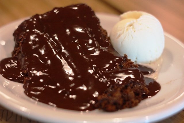 Imperdível: Bolo de brigadeiro da família Moreira 