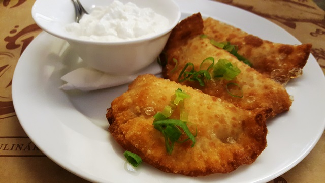 Sonhando com pastel de moqueca