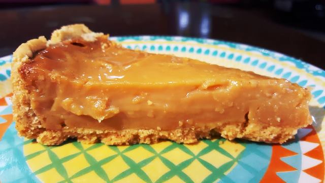 amosa tortilete de massa crocante com uma generosa camada de doce de leite