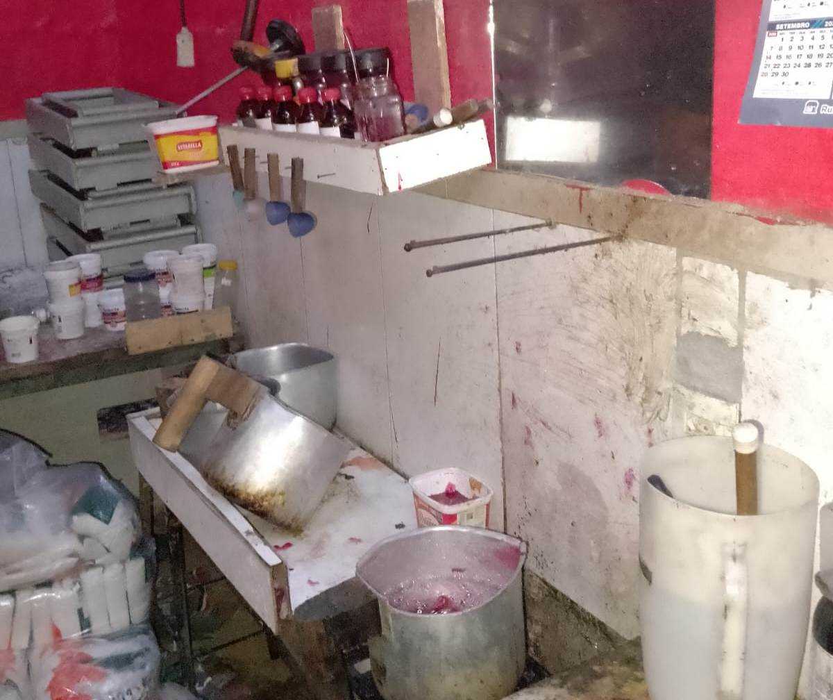 Fiscalização interdita fábrica de pirulito por inconformidades sanitárias