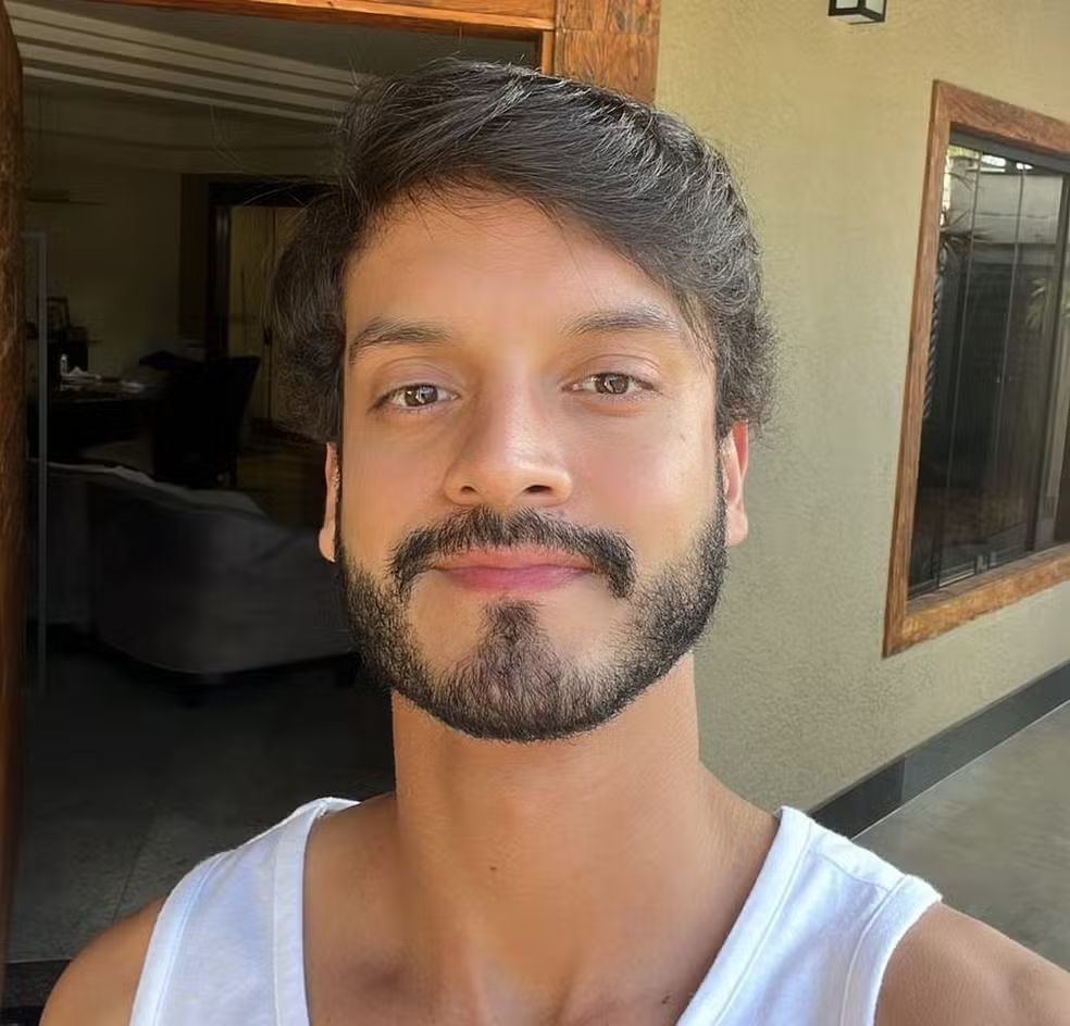 Renato de Sá descobriu que estava com Síndrome de Fournier, durante férias com a família, em Brasília — Foto: Arquivo pessoal