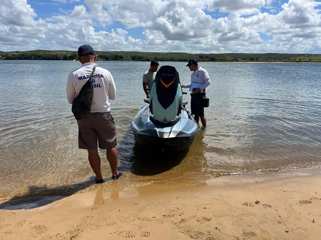Inspeção de embarcações pela FPI