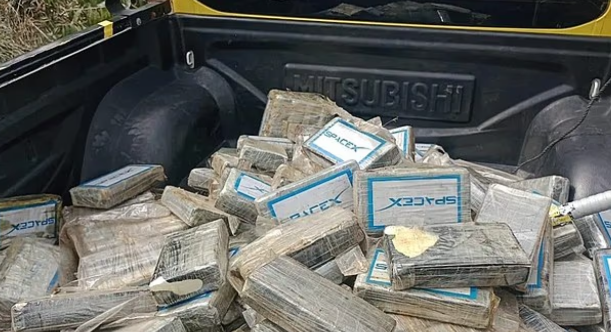  Avião monomotor estava carregado com cerca de 200 quilos de cocaína