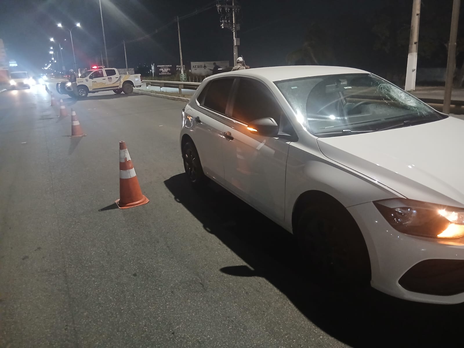 O impacto causado no acidente entre o carro e uma bicicleta