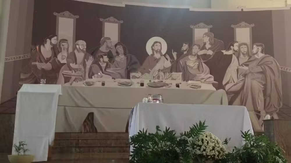 Santa Ceia pintada por artista bambuiense em 1974