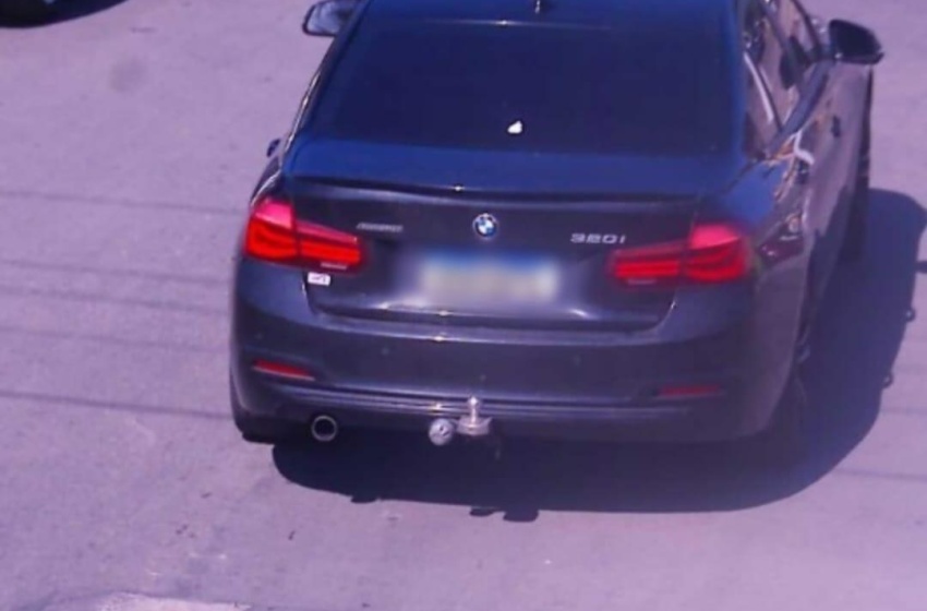 Veículo foi flagrado no Pontal da Barra