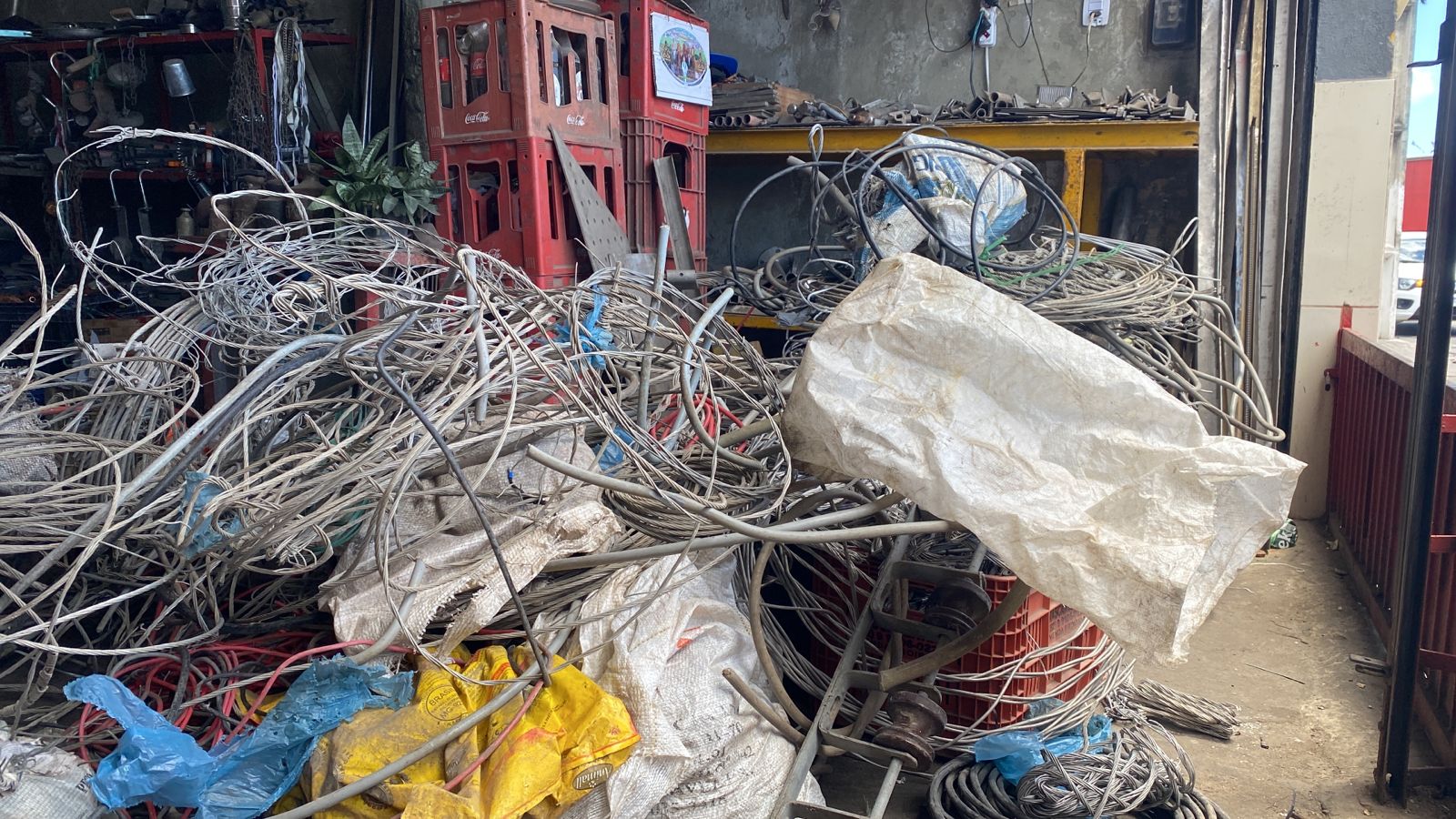 A operação integra as estratégias da DERC para coibir os furtos de cabos.