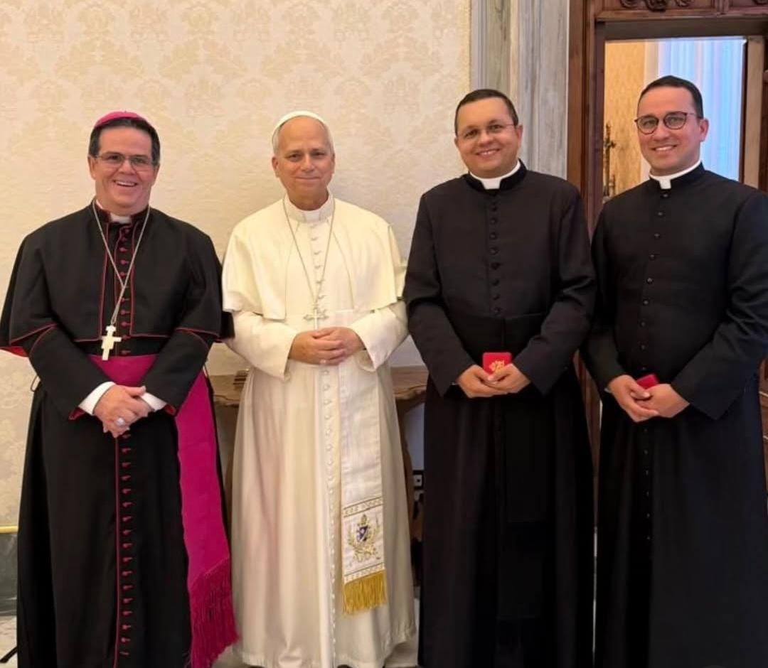 Arcebispo de Maceió visita Papa Leão XIV