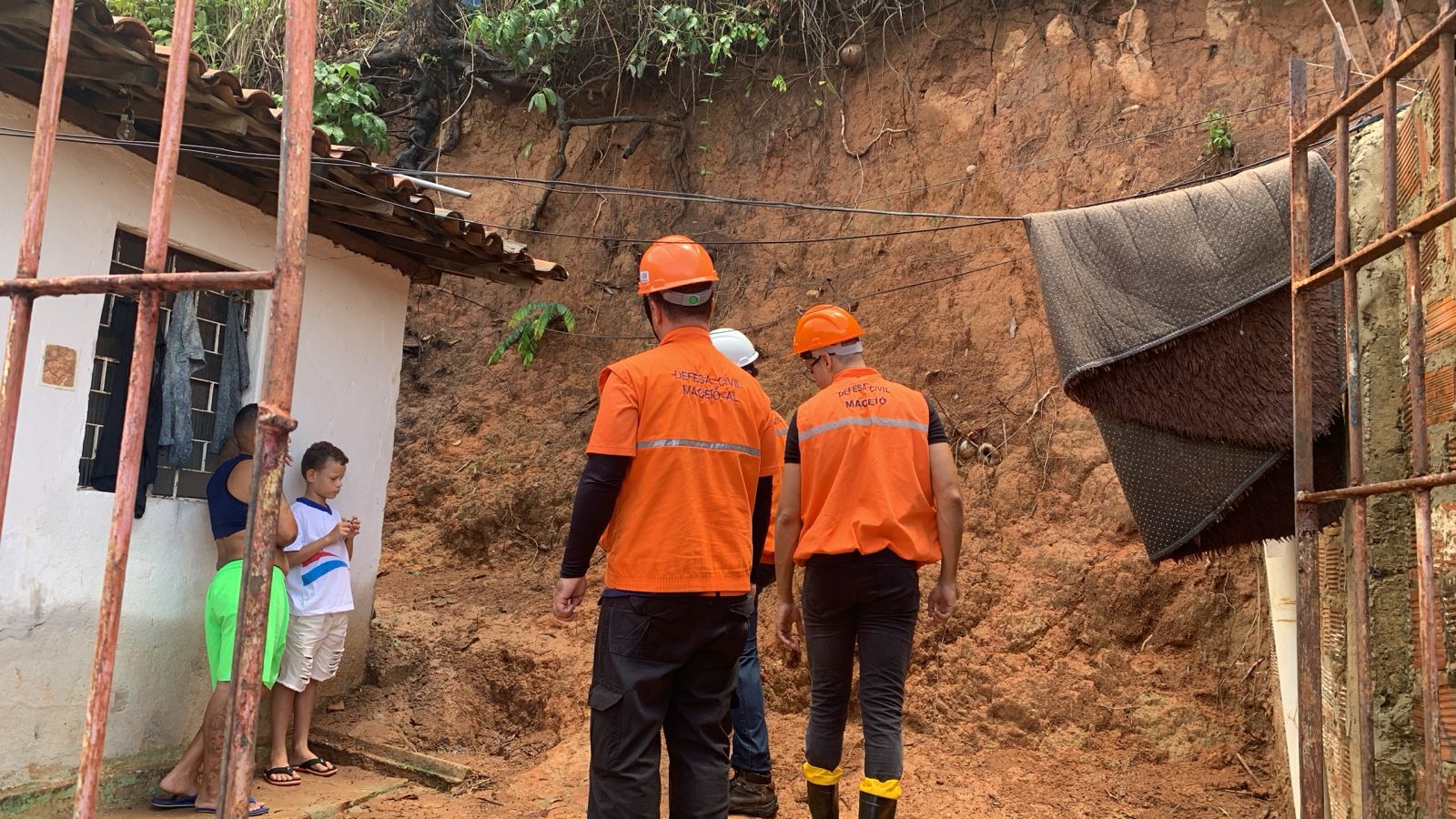 Foram registradas 29 ocorrências em áreas de risco de Maceió. Foto: Cortesia ao TNH1/Defesa Civil de Maceió 