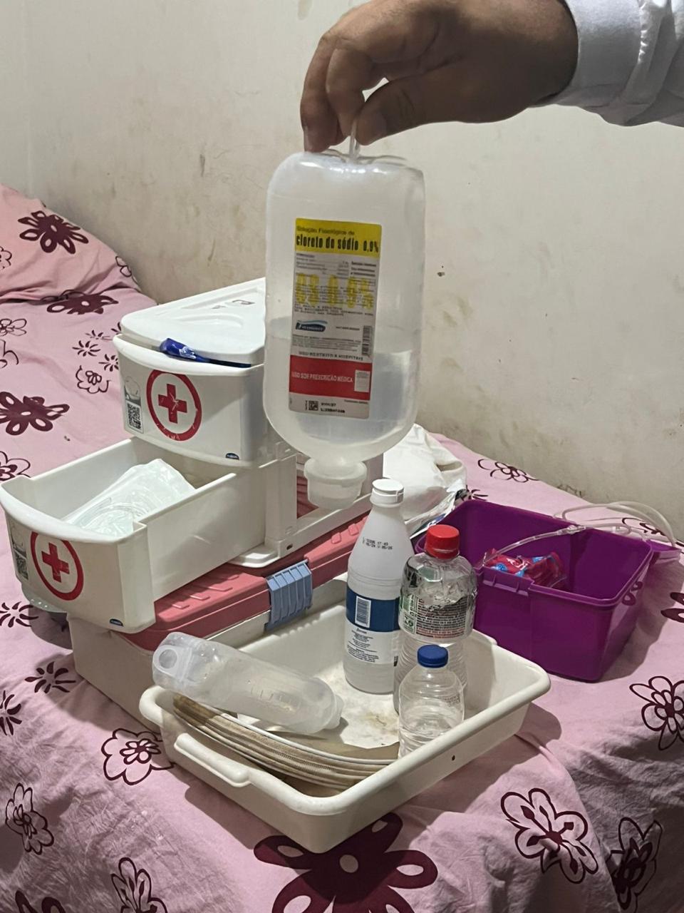 Clínica clandestina de aborto: idosa e 'patrocinador' são indiciados; veja imagens do local