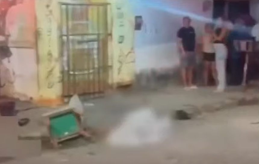 Um morre e outro fica ferido em atentado a tiros em Arapiraca; suspeito é preso e outros 2 fogem