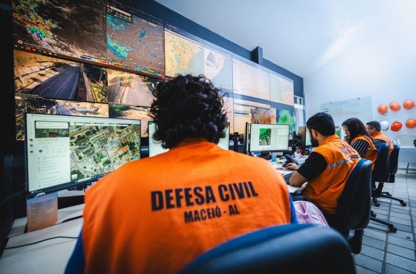 Previsão de ventos fortes até domingo (18) e risco de queda de árvores: defesa civil emite orientações