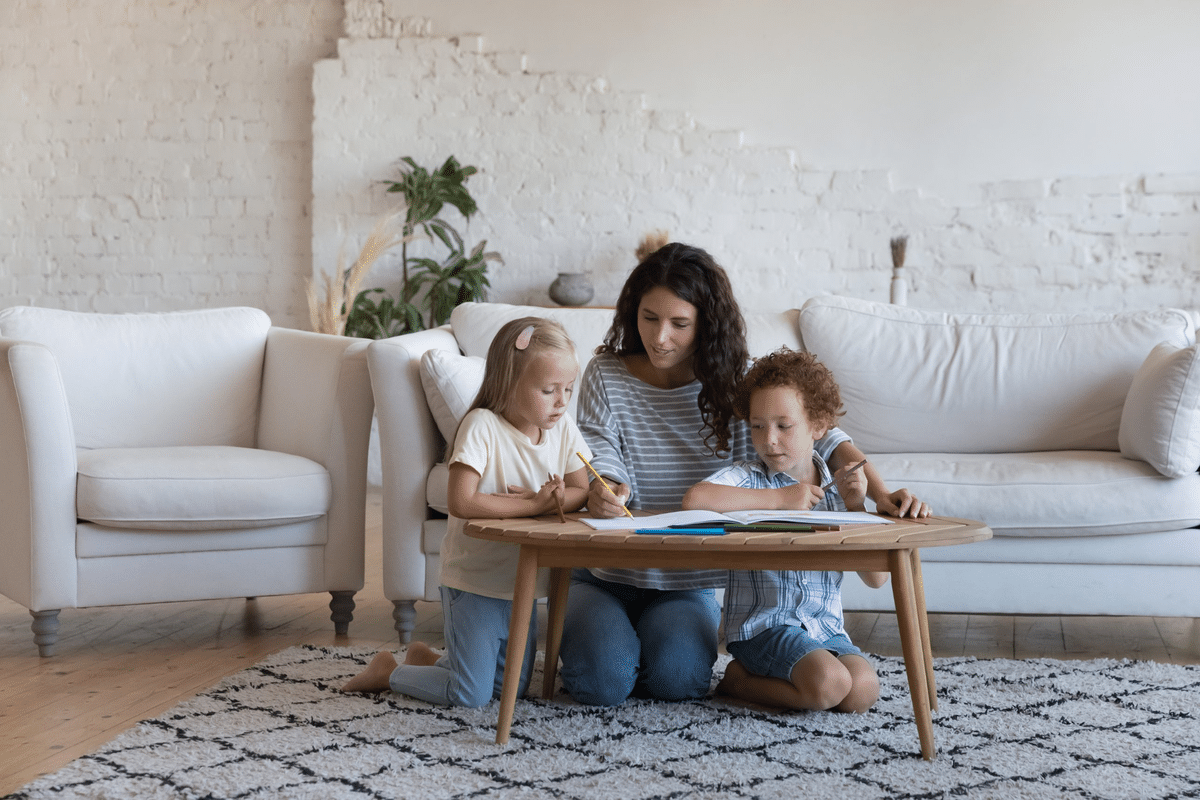 Como apoiar mães solo? Veja 7 atitudes que fazem a diferença na rotina