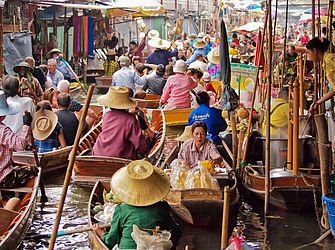 9-Bangkok - Nada melhor que comer um bom pad-thai diretamente na origem – só tome cuidado com a pimenta!