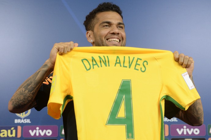 Resultado de imagem para daniel alves