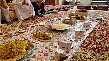 4- Dubai - No centro histórico da cidade é possível comer bem, gastando pouco.