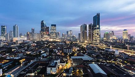 Calcutá, Índia- Apesar de ser um importante centro de negócios, a desigualdade social aliada ao trânsito caótico e poluição marcam esta cidade na região leste indiana