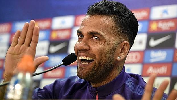 Resultado de imagem para daniel alves