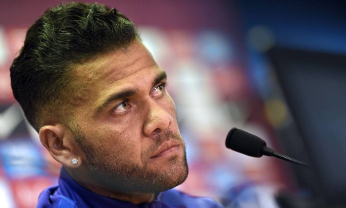 Resultado de imagem para daniel alves