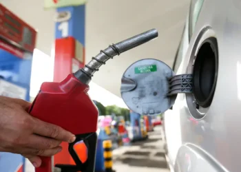 Seu carro está danificado? Saiba como detectar combustível adulterado