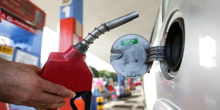 Seu carro está danificado? Saiba como detectar combustível adulterado