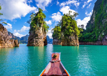 Este país oferece passagens grátis a turistas: praias paradisíacas e montanhas em um só destino