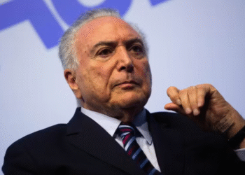 Michel Temer se antecipa e vai ajudar Bolsonaro a deixar a prisão