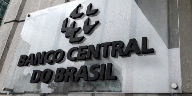 Pix do Banco Central será depositado em no máximo 11 dias para brasileiros