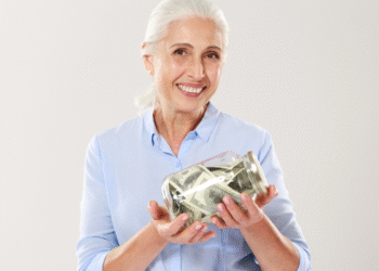 Quanto você deveria ter economizado aos 45 anos? Veja se você está no caminho certo