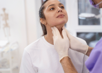 Saiba como eliminar a famosa “papada” sem precisar de cirurgia