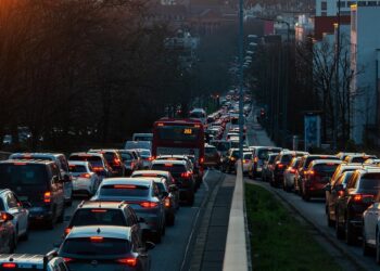 Brasil muda a Lei dos Sinaleiros e motoristas enfrentam novas regras
