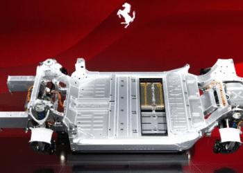 O futuro chegou: Ferrari anuncia supercarro elétrico e faz previsão ousada para 2026