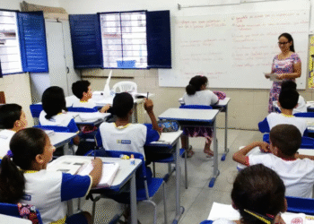 Ciclo letivo 2025: em que dia terminam as aulas no Brasil