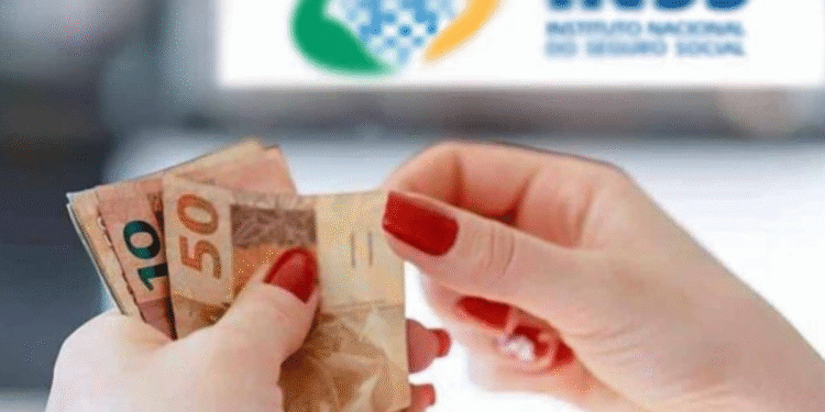 INSS revela o calendário de outubro e aposentados já sabem quando vão receber