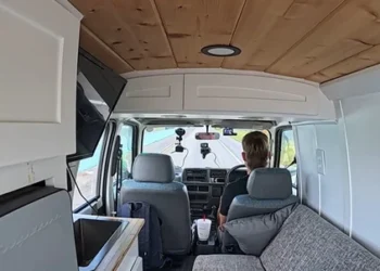Trailer barato de apenas R$ 5 mil está virando febre entre viajantes