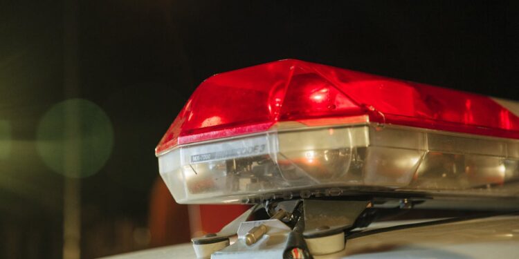 Polícia descobre 16 corpos em lago: pode haver serial killer na cidade?