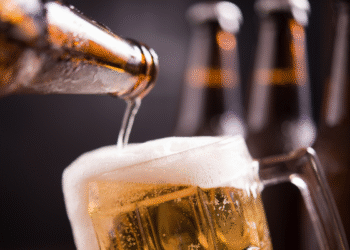 Cerveja com toque de morango e amora foi eleita a melhor do Brasil