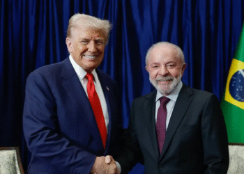 Donald Trump avisa que não virá ao Brasil após convite do Governo