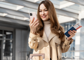 Esses 10 aplicativos de celular vão resolver qualquer perrengue na sua viagem