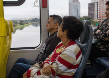 Programa foi aprovado pelo governo e agora estes brasileiros vão poder andar de ônibus sem ter que pagar