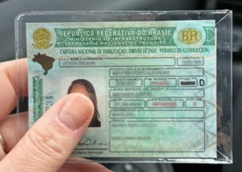 Saiba quem foram os 1.500 motoristas com suspensão urgente da CNH
