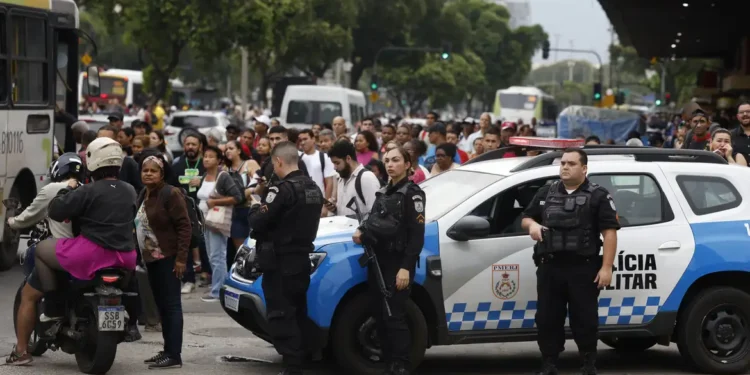 Após ação policial polêmica, Rio de Janeiro terá uma operação por dia