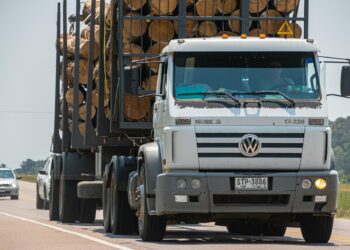 Nova greve de caminhoneiros ameaça parar o Brasil novamente