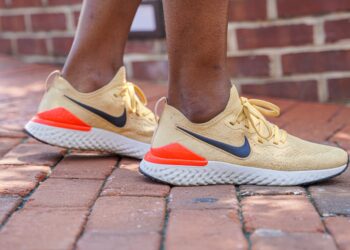 Black Friday derruba preços da Nike: até 70% off em tênis e artigos de corrida