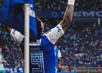 “Odiado” pela torcida, esta é a fortuna que Gabigol está ganhando de salário no Cruzeiro