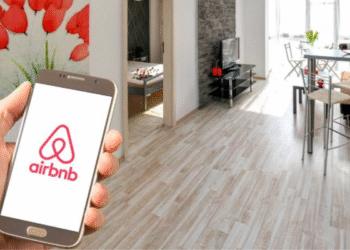 Airbnb passa a ser PROIBIDO permanentemente nessa cidade e só hotéis vão hospedar turistas