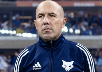 Enquanto Leonardo Jardim recebia R$ 1,5 milhão, este é o salário que Tite deve pedir para assumir o Cruzeiro