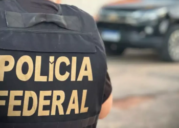 Enquanto cumpre prisão, brasileiro recebeu salário de mais de R$ 100 mil do governo