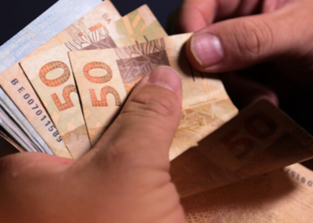 Governo confirma antecipação do décimo terceiro e brasileiros podem esperar pagamento em 10/12