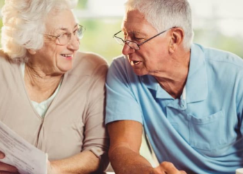 Idosos acima de 60 anos vão receber adicional de R$ 103,00 no salário do INSS